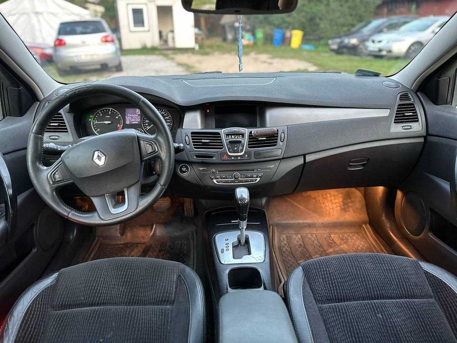 Renault Laguna 2.0 Diesel|Automat|150KM|Klima|Alusy R18|BezKluczykowyD