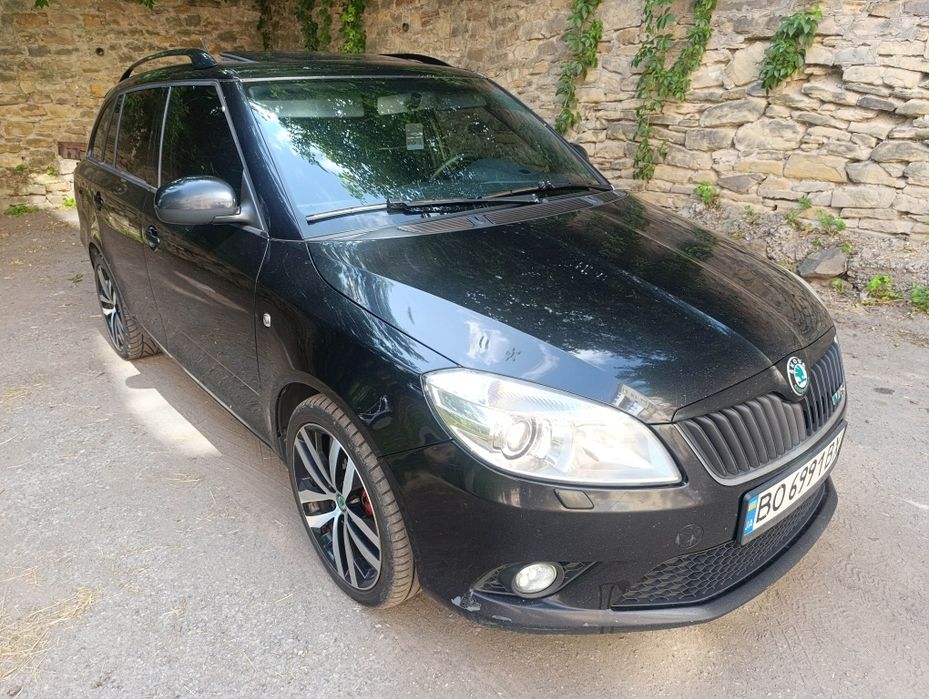 Skoda Fabia vrs 200hp