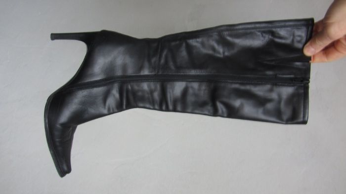 Сапоги женские кожа на каблуке размер 38 в хорошем состоянии