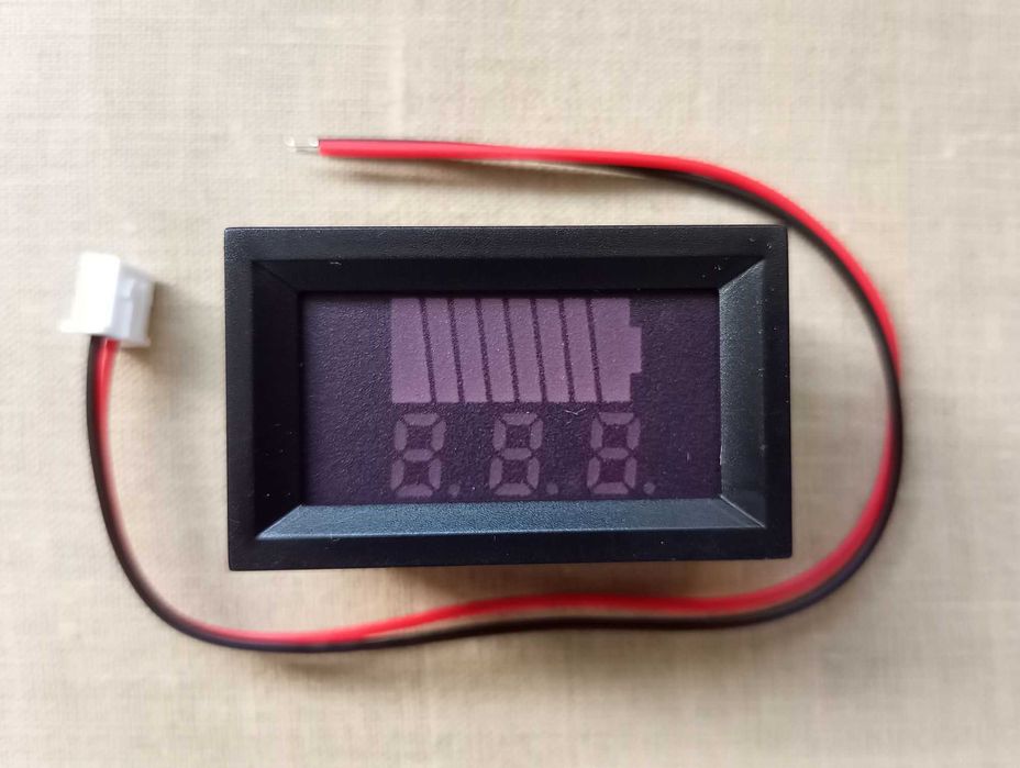 Индикатор заряда свинцового аккумулятора 12 – 60 V с вольтметром