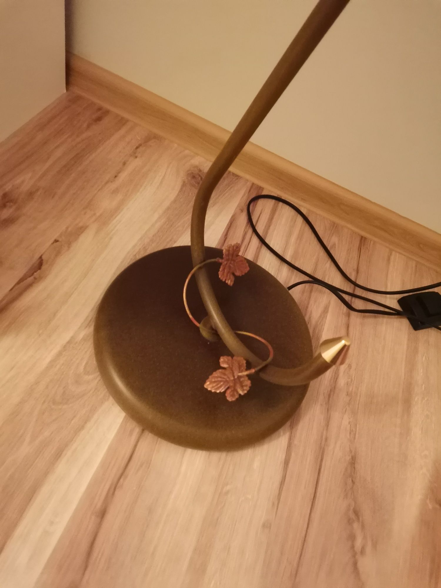 Komplet lampka + żyrandol