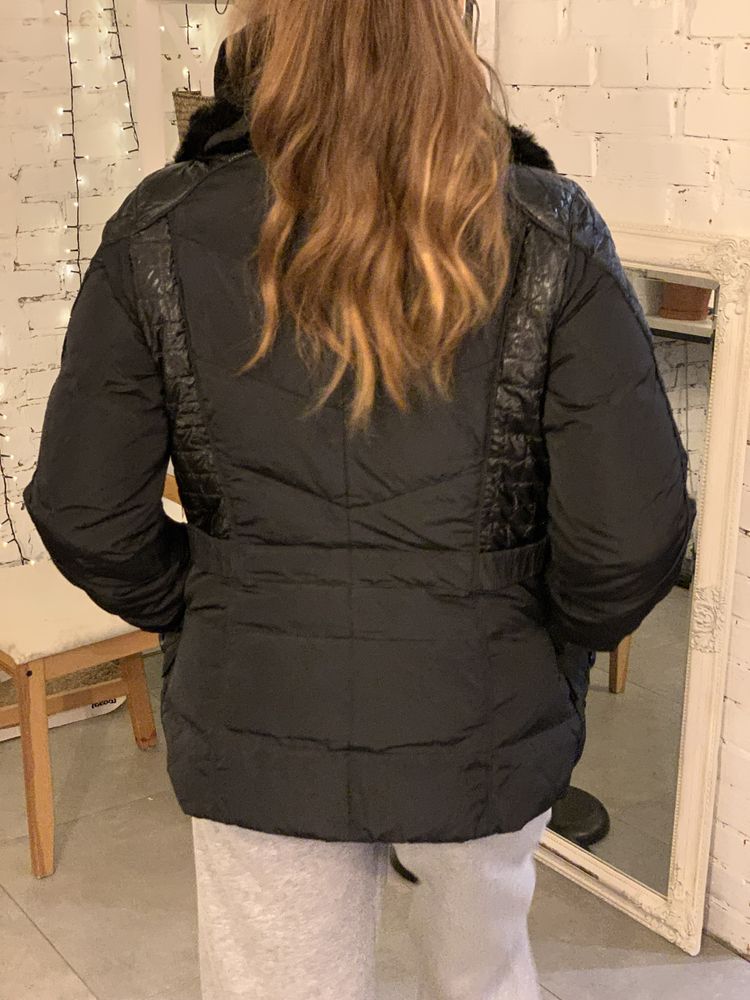 Жіноча лижна куртка Bogner 36 розмір