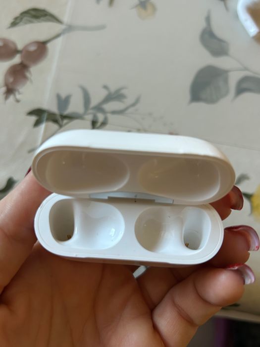 Apple Air pods pro 1 gen etui ładujące