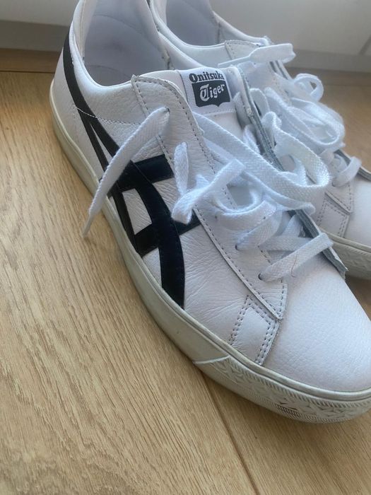 3 saptilhas Adidas/Jordan/Asics