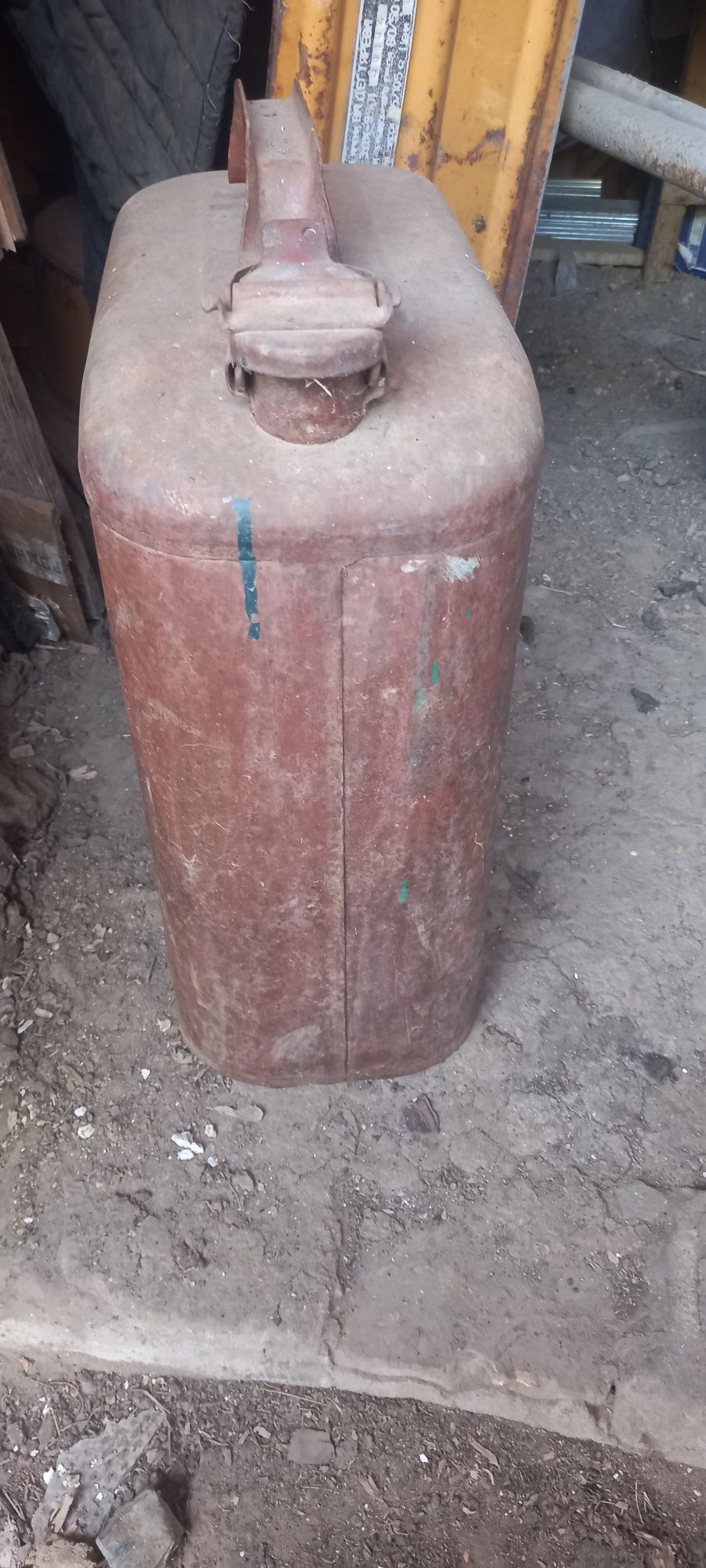 Продам канистры алюминиевые