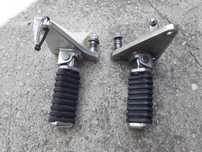 HONDA SHADOW VT 125 SET Podnóżek Prawny