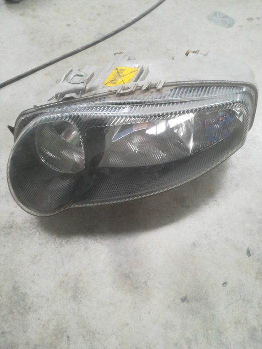 Ótica Alfa Romeo 147