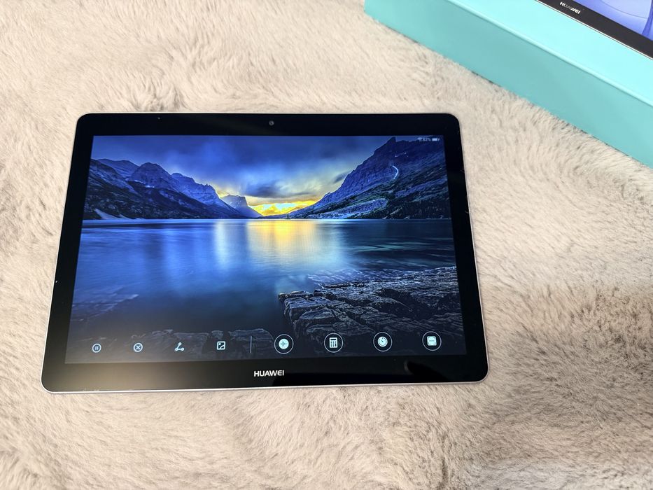 Планшет Huawei MediaPad T3 10