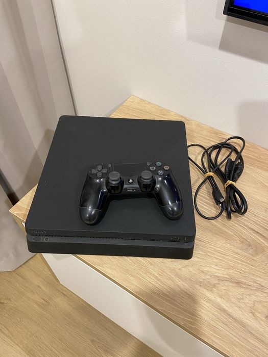Konsola Playstation 4 slim 500gb ps4