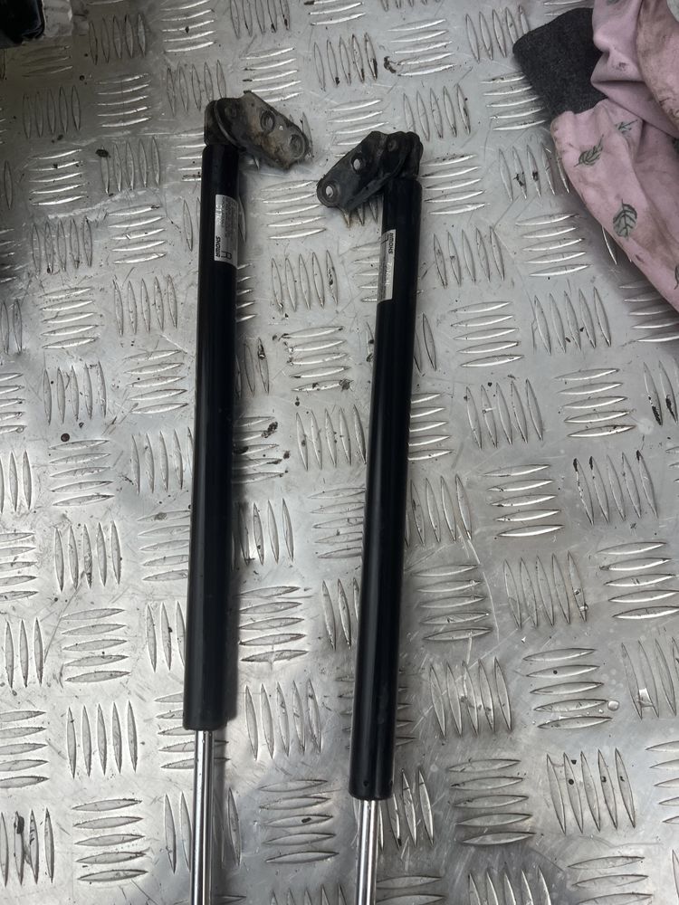 Мазда сх7 mazda cx7 год 08 амортизатор ляды