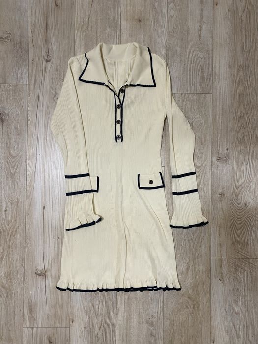 Сукня елегантна