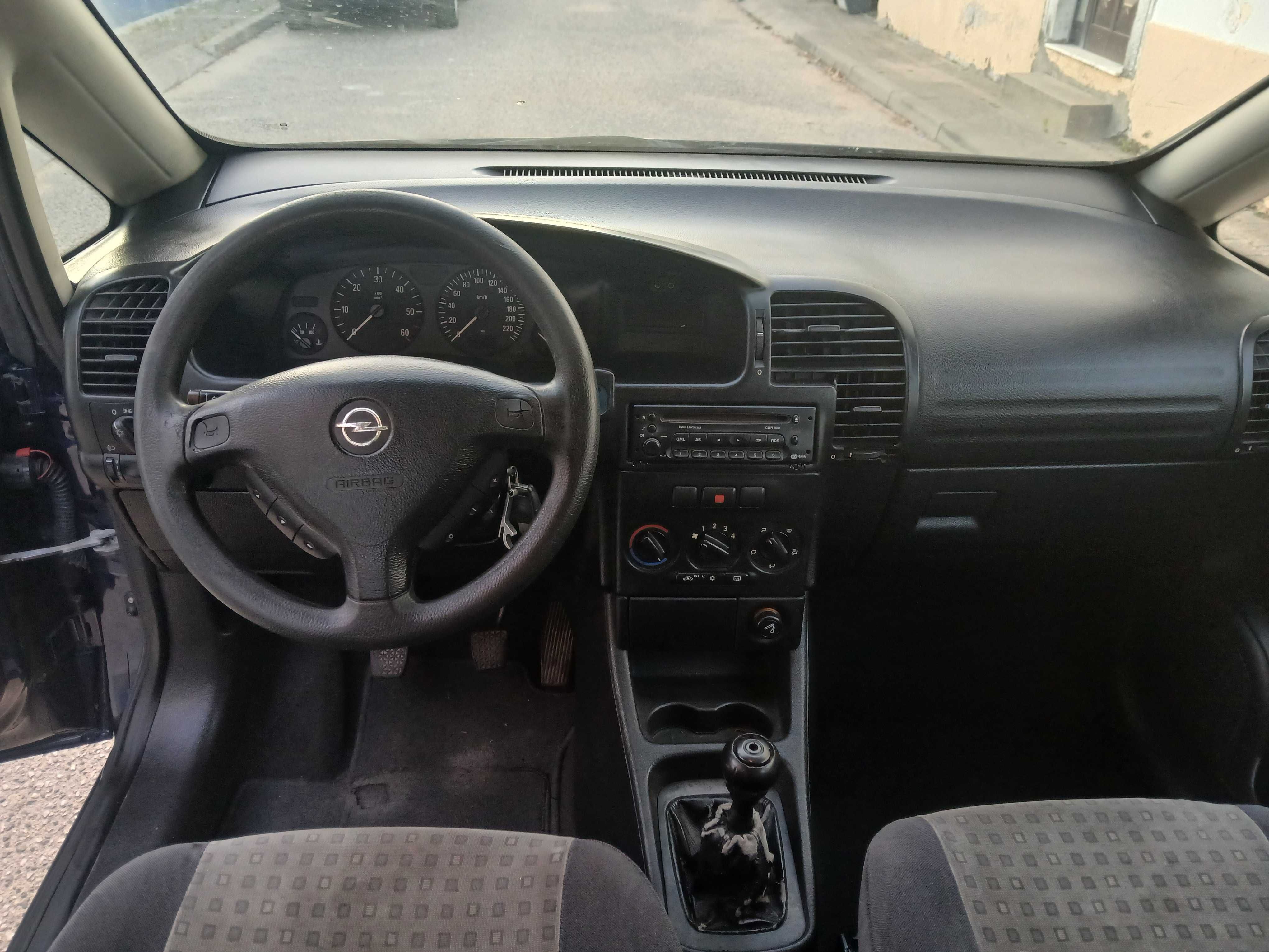 Opel Zafira 2.0 Dti 100 cavalos