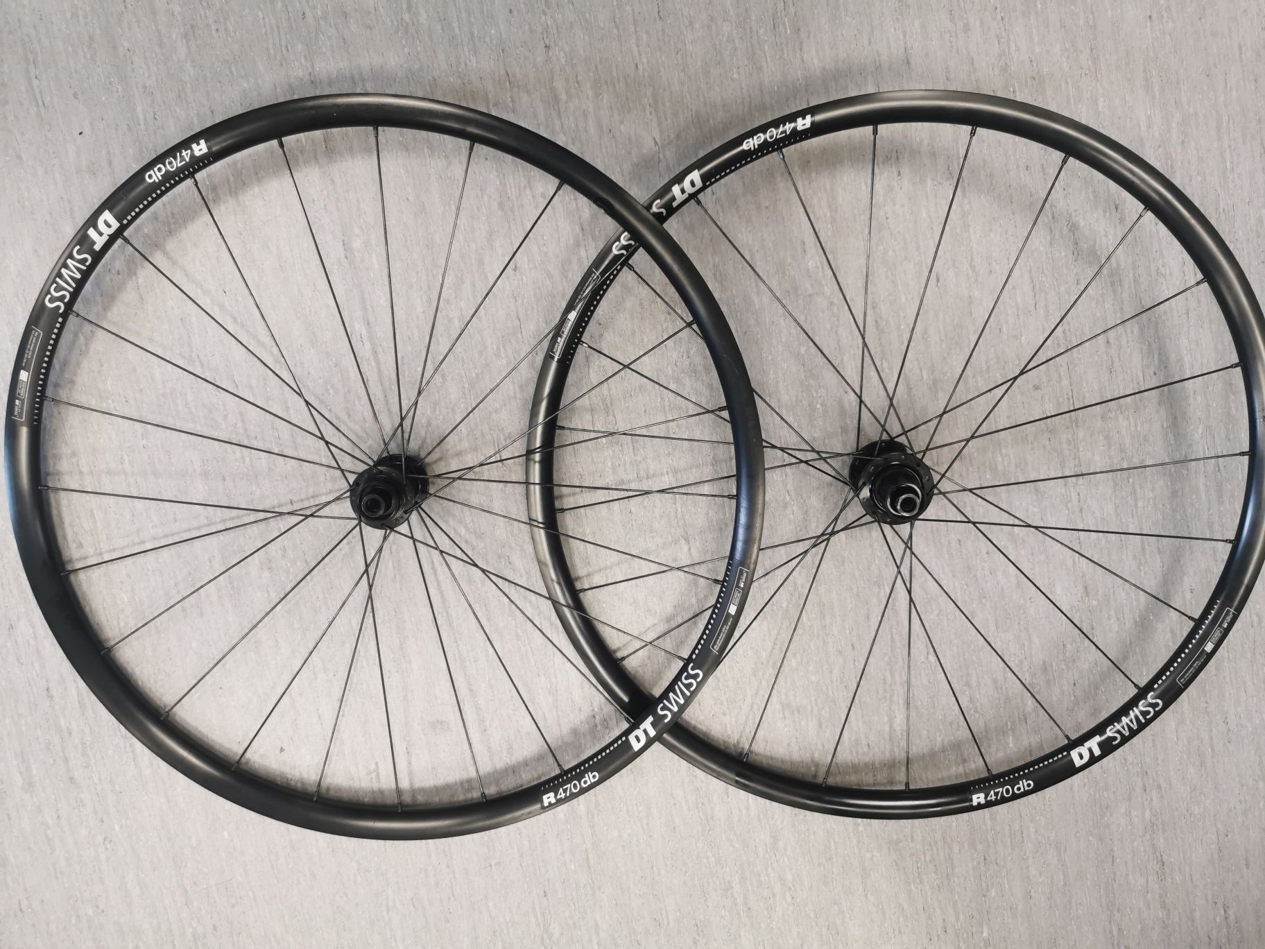 Koła. Szosowe gravel dt470 disc 142.