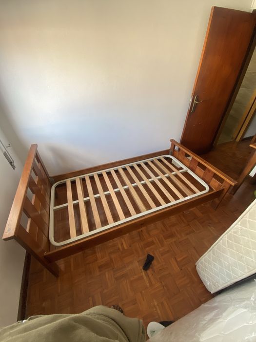 Cama de Solteiro