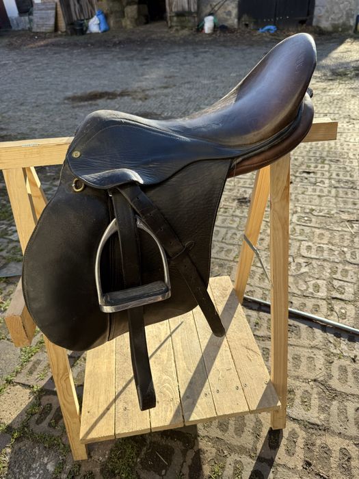 Siodło skórzane 17,5