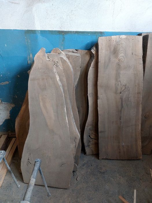 Дошка Горіха. Слеб