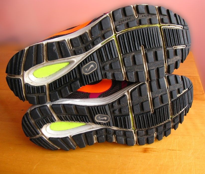 Buty Nike WMNS LUNARFLY+ 3  TRAIL Roz 37,5 23,5cm
