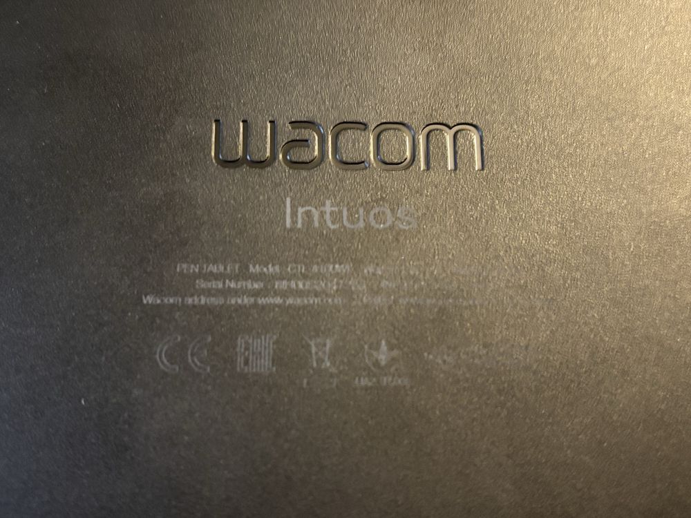 Wacom intuos small black