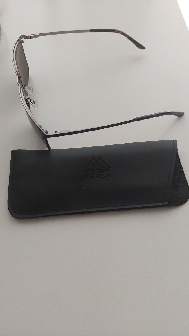 Okulary przeciwsłoneczne JAGUAR z etui