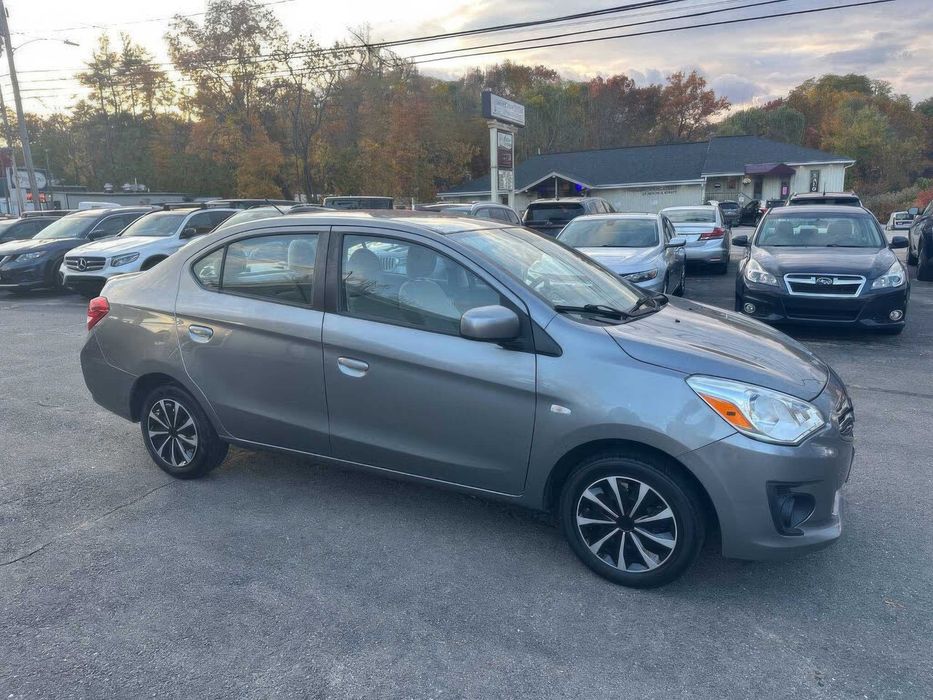 Mitsubishi Mirage G4 ES      2018