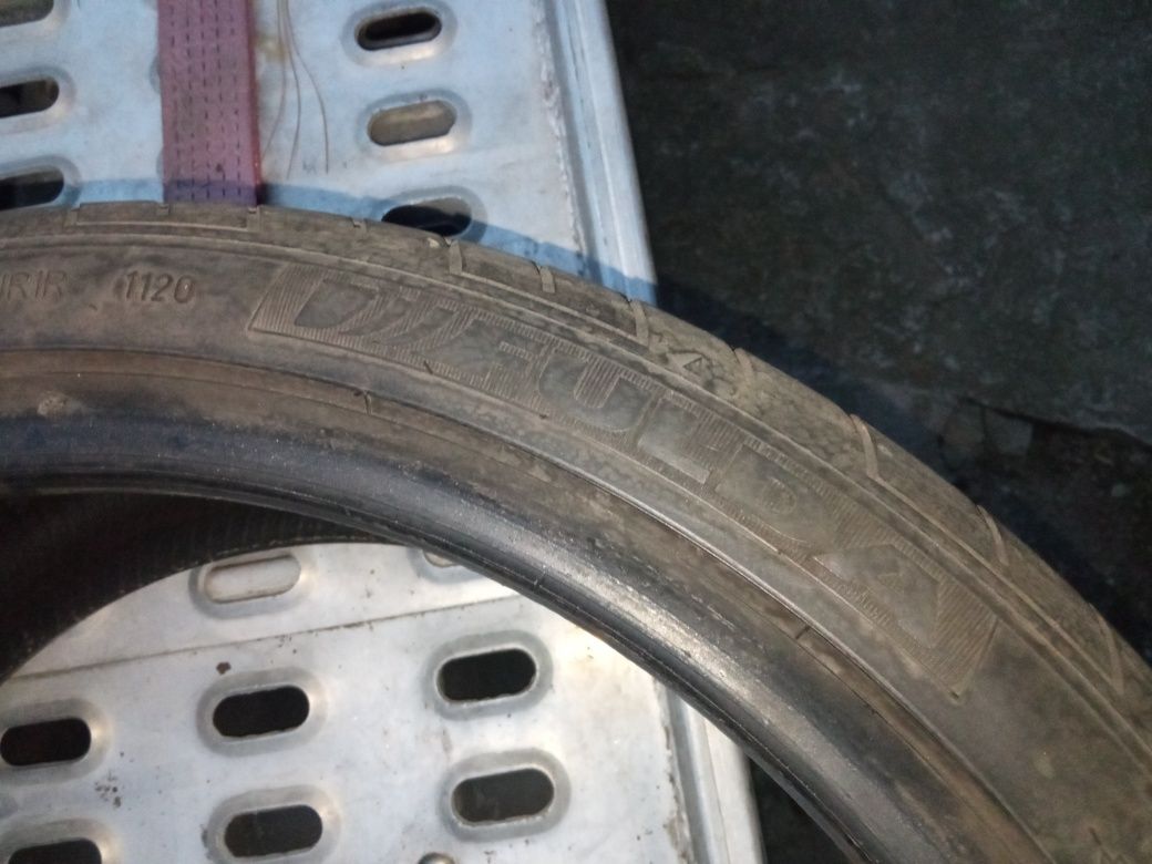 Sprzedam opony 245x35r19 3 szt