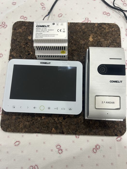 Kit Vídeo Porteiro Monofamiliar COMELIT 7