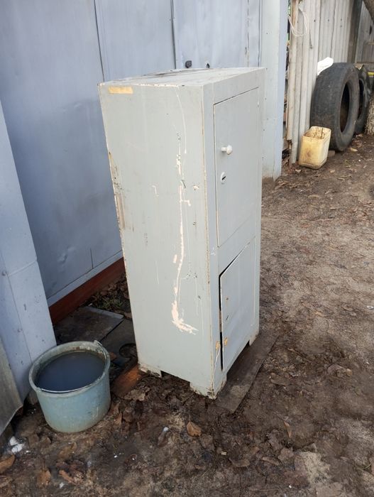 Продам сейф оружейный