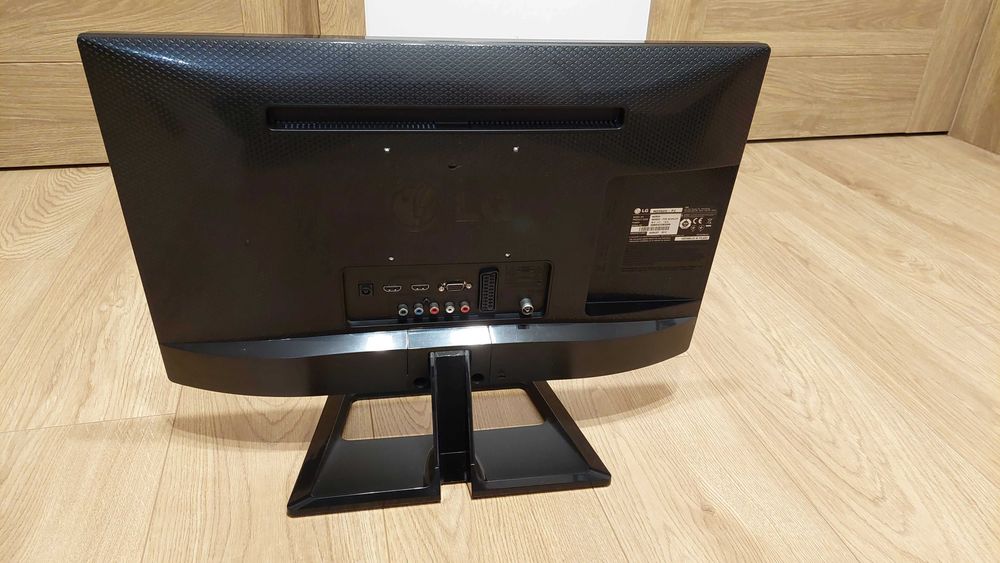Tv Led LG 22 cale M2252D-PZ Usb Full Hd