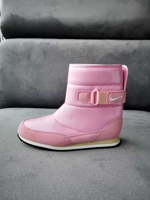 Nowe Kozaki śniegowce dziecięce Nike ocieplane wodoodporne 35