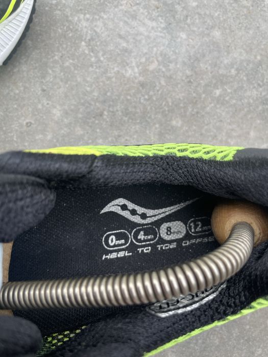 Buty do biegania Saucony Hurricane 14 buty sportowe