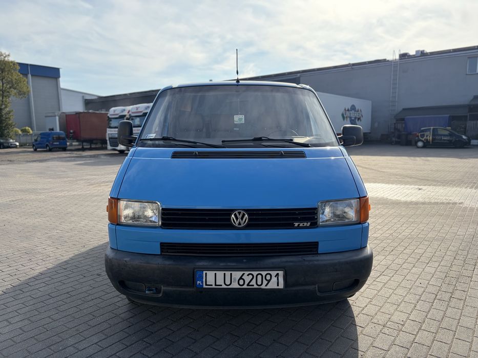 Volkswagen Transporter T4 2,5TDI 102KM niski przebieg furgon
