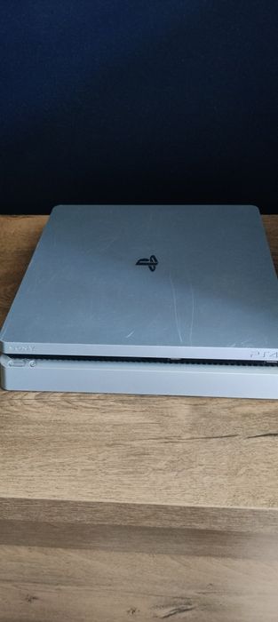 PlayStation 4 Slim 500 GB
