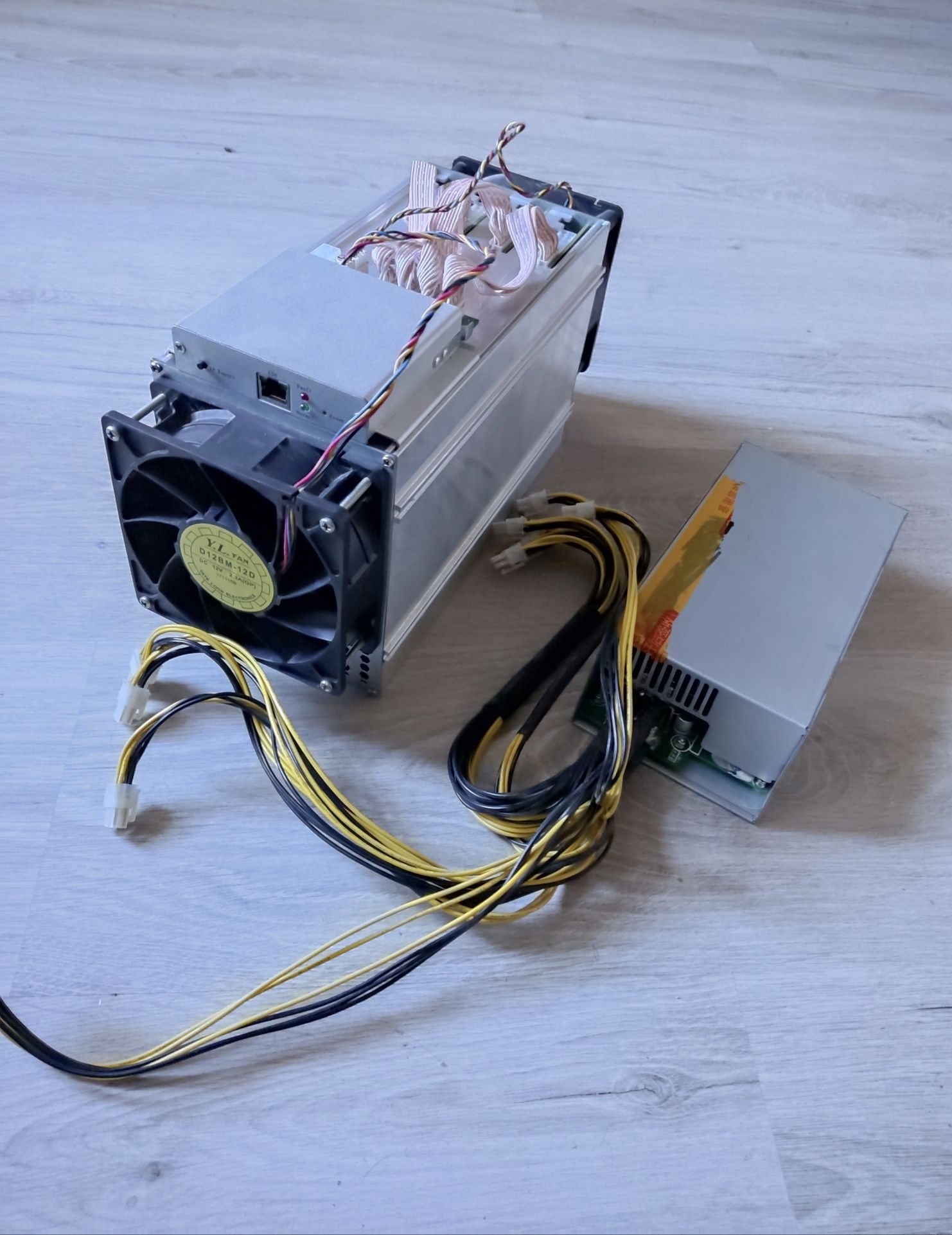 Asic Bitmain Antminer L3+