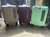 Валіза Чемодан дорожный колесах Wings Стильні та міцні валізи
