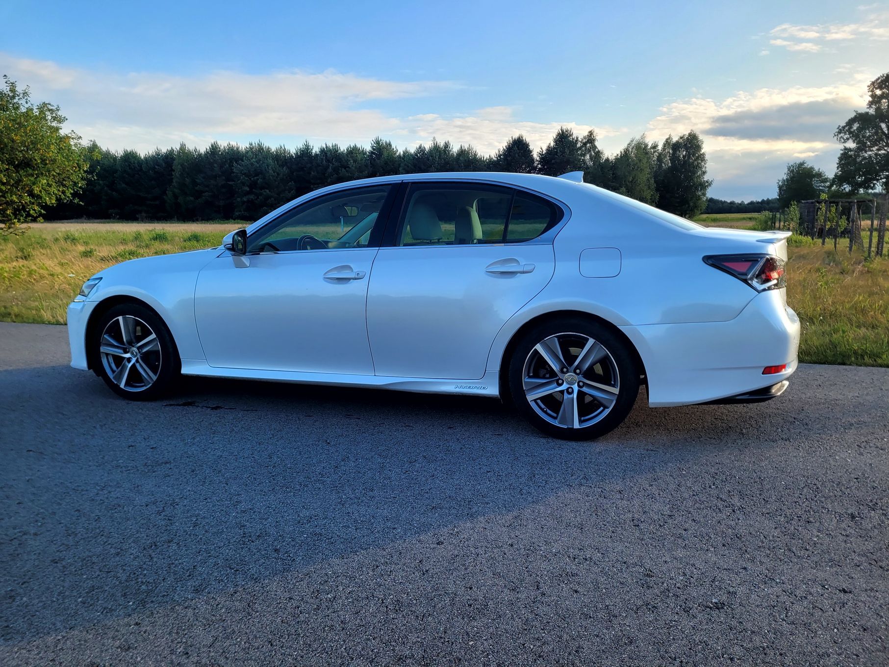Lexus GS Lexus gs 300h, hybryda, 223km