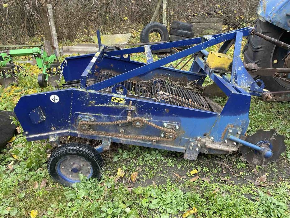 Продається картоплекопалка