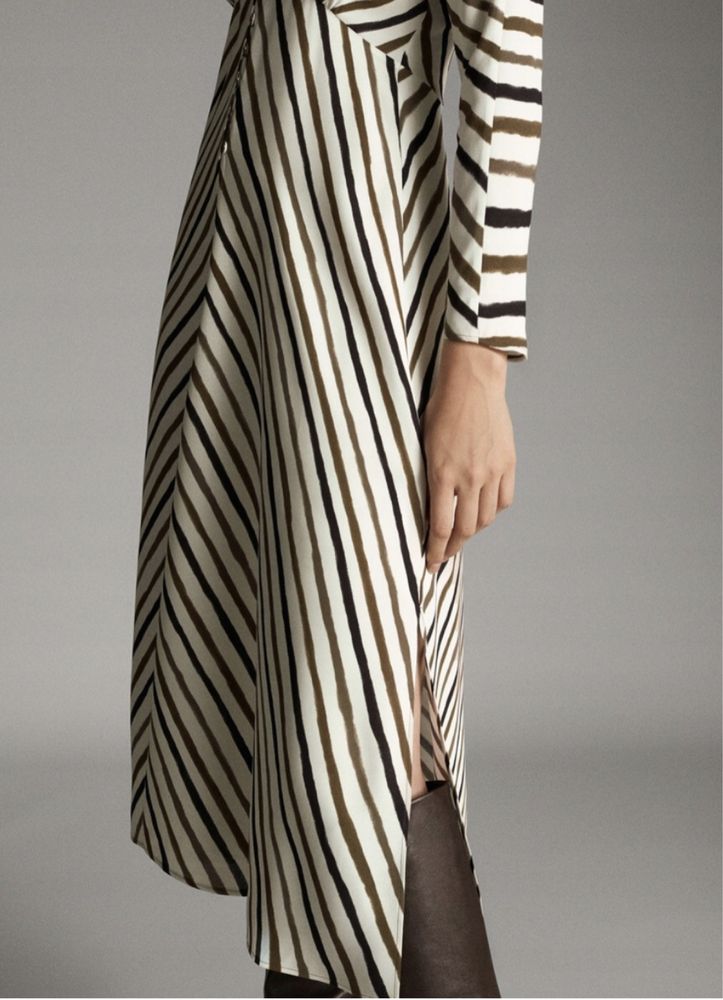 Сукня Massimo dutti 36