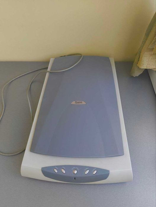 Сканер в ідеальному стані Plustek Opticpro S12