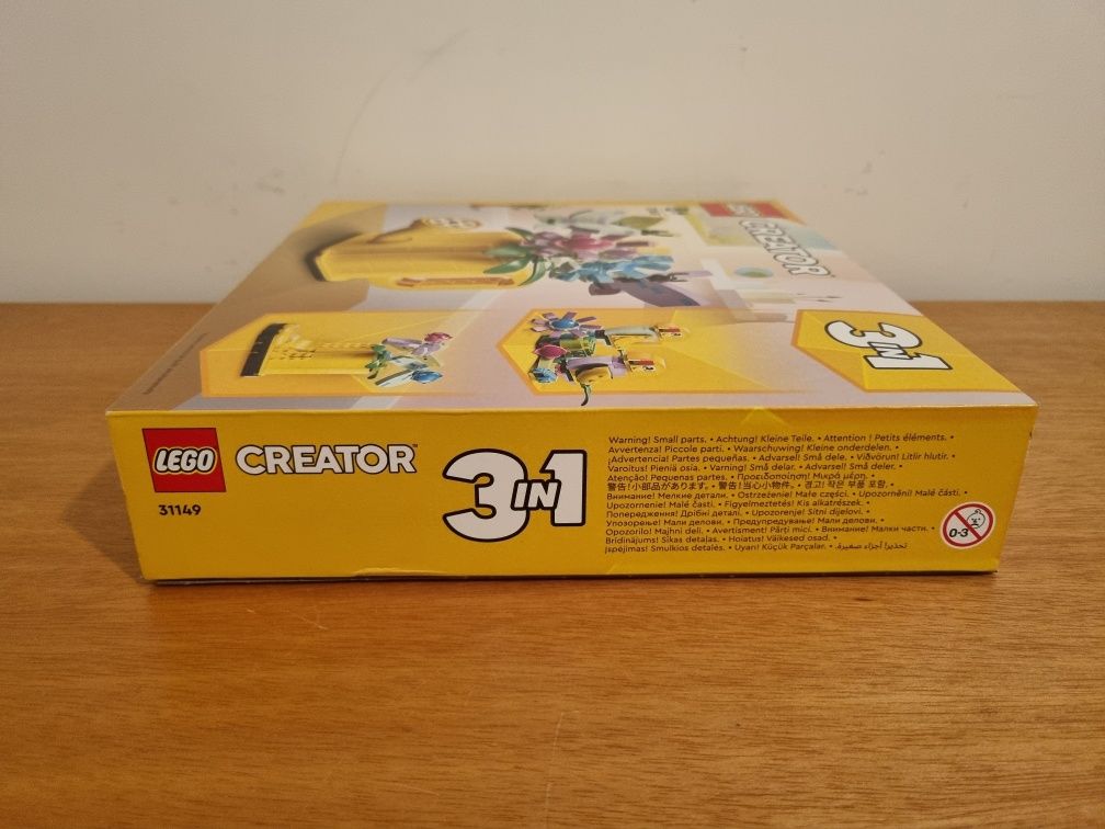 Lego Creator 31149 - Flores no regador [3 in 1]
