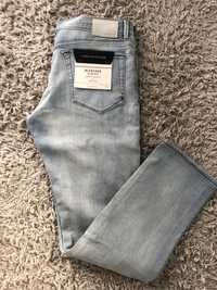 Nowe jeansy Tommy Hilfiger Bleecker Slim Fit z metką W:34, L: 32