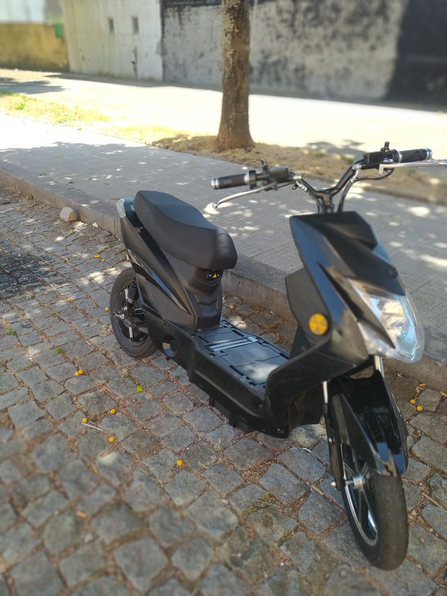 Troco mota elétrica