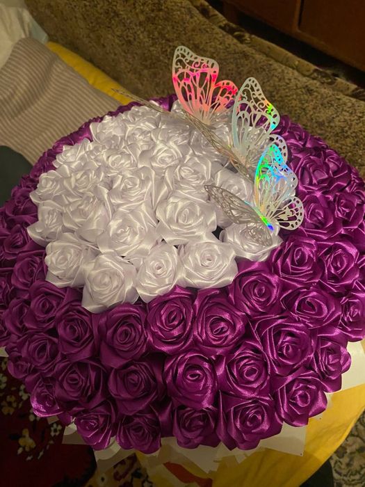 Букет 99 троянд