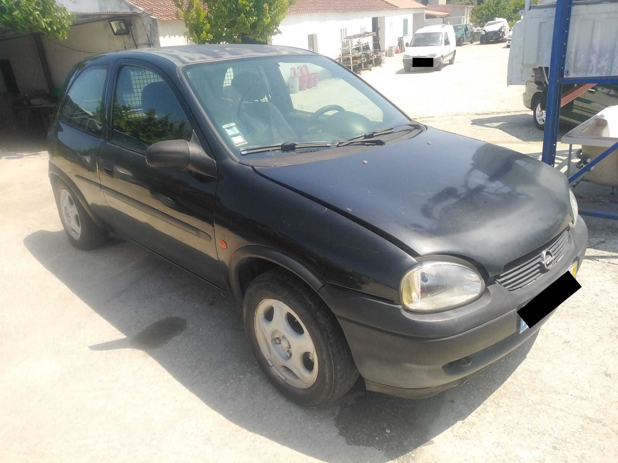 PARA PEÇAS Opel Corsa B 1.5 TD com boa Mecânica