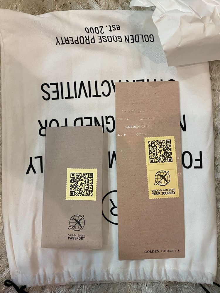 Golden Goose Prateados Com Padrao Tigresa