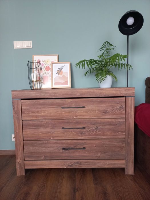 Meble Black Red White -Gent + witryna jysk