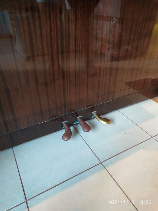 Pianino marki Lirika