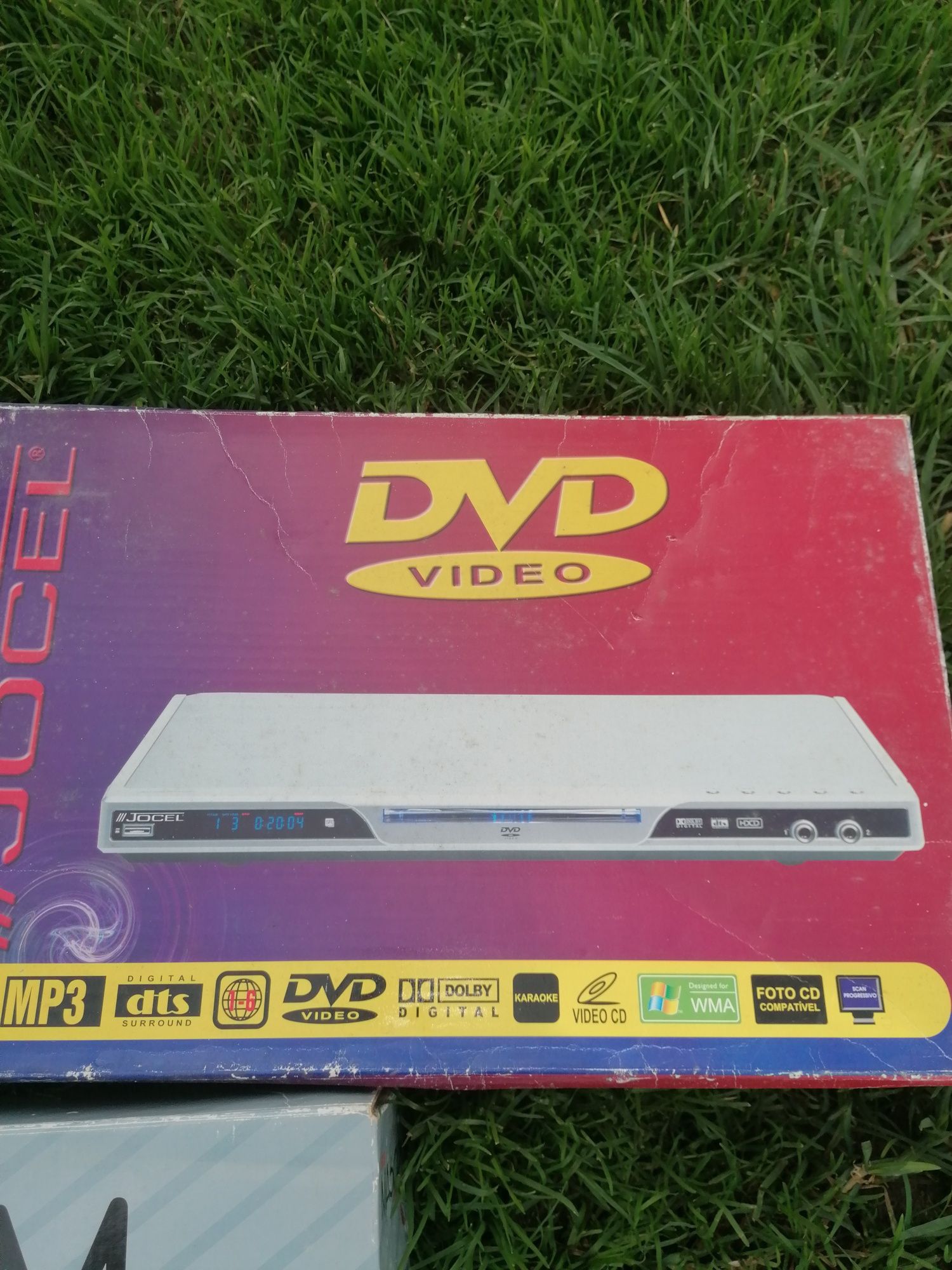 Vendo aparelho de DVD 2 inúmeros cabos de internet e 21 pinos