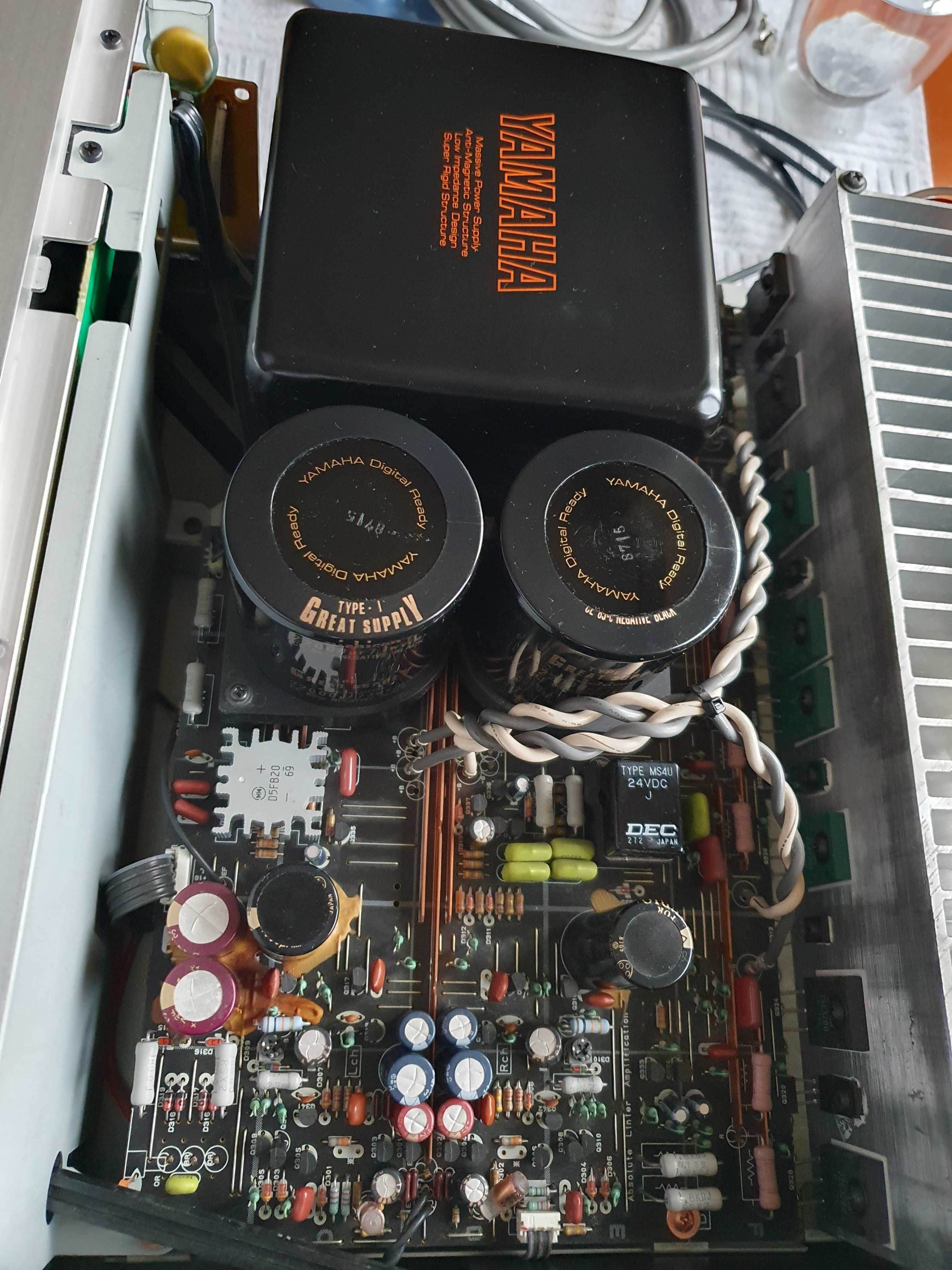 Wzmacniacz   YAMAHA AX - 900