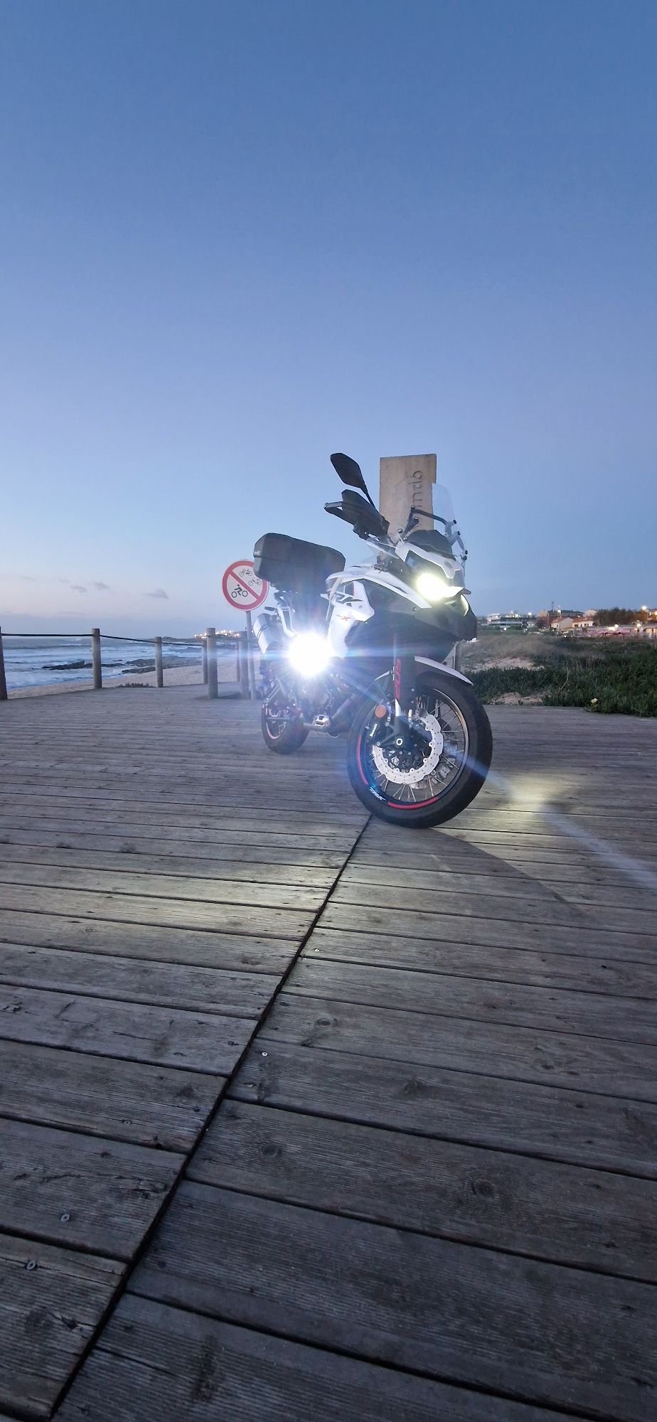 Benneli trk 502 x 2023 novo modelo
