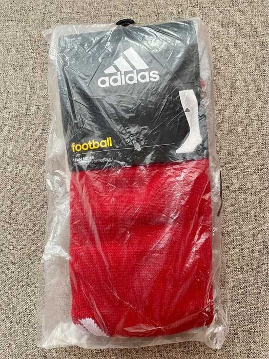 Getry piłkarskie adidas Milano 16 Sock czerwone AJ5906